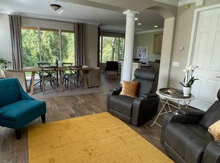 5407 Napa Dr, Sarasota, FL 34243