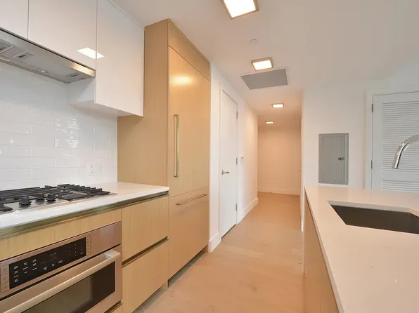 319 Schermerhn Street image 5 of 16