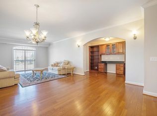 283 S Zeeb Rd UNIT 205, Ann Arbor, MI 48103