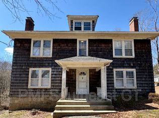 640 Williams St APT 1S, New London, CT 06320