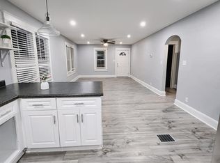 904 N Pocahontas Ave, Covington, VA 24426