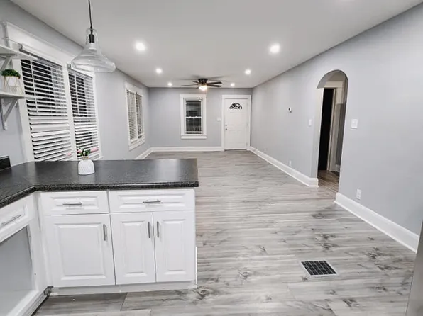 904 N Pocahontas Ave, Covington, VA 24426