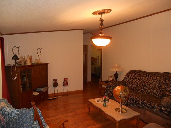 3rd image of 111 Satawen Rd