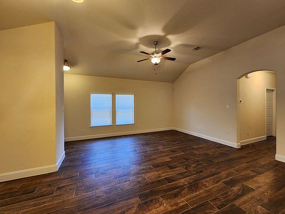 5th image of 1261 Old Fm 306