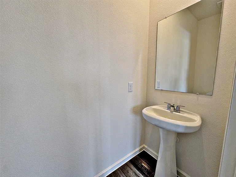8431 Vacek Crossing Way — Photo 25