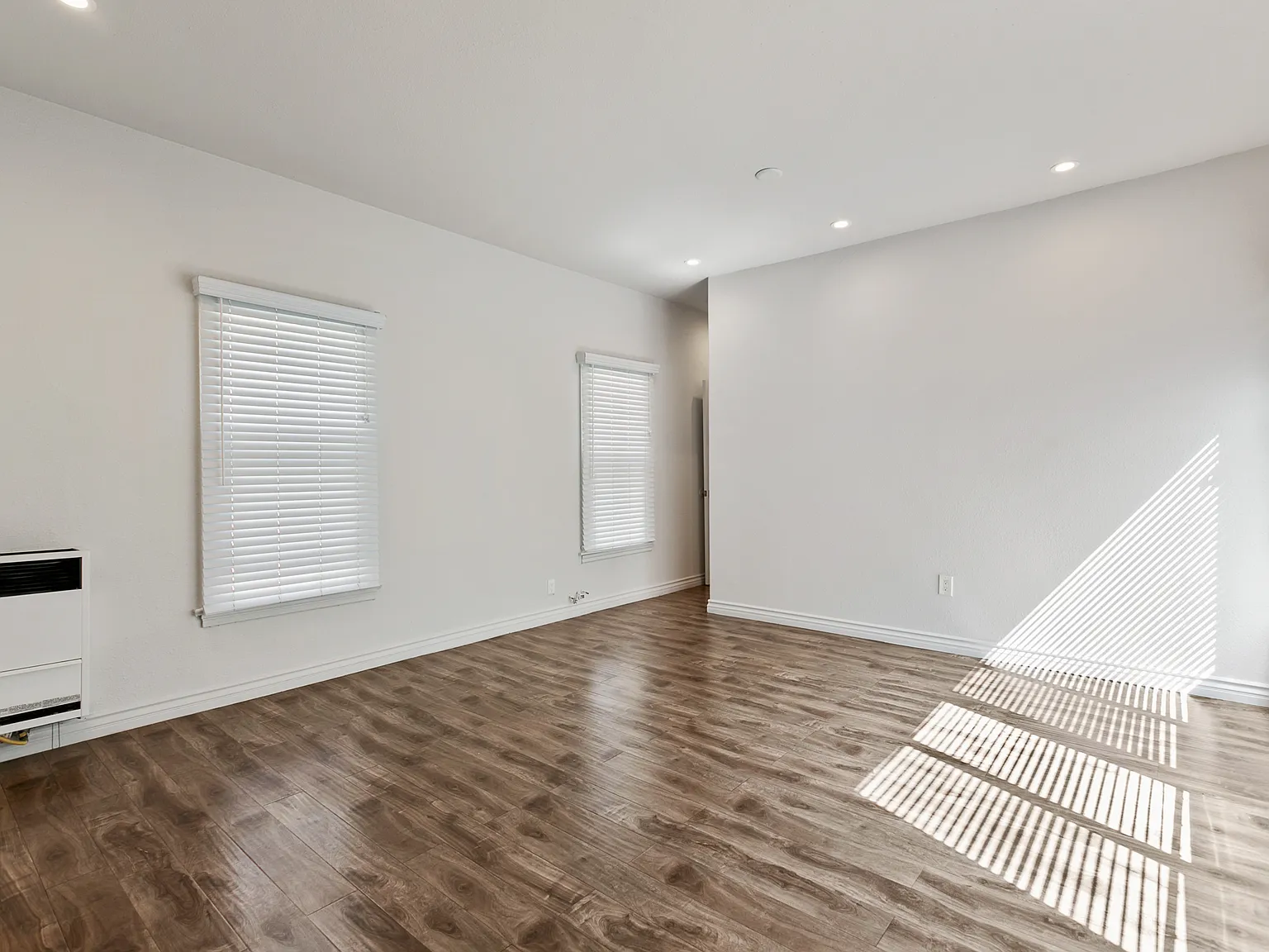 1 bed, 450 sqft, $1,695 — Photo 3