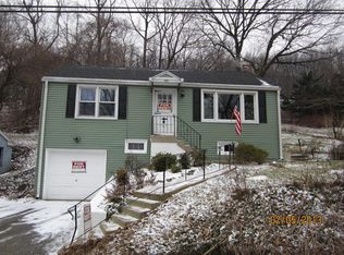 223 Balligomingo Rd, Conshohocken, PA 19428