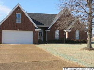 8095 Inverness Cv, Southaven, MS 38672