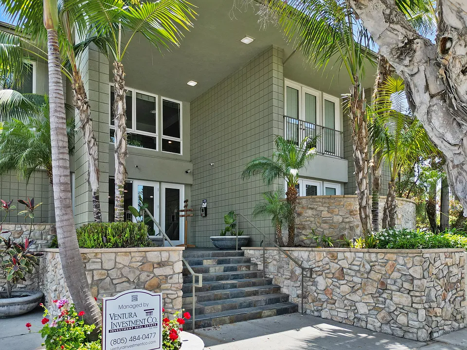 The Tahitian Apartments