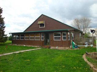 11087 Tarlton Rd NE, Saint Louisville, OH 43071