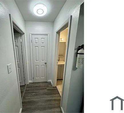 1720 Wright St #5 — Photo 5