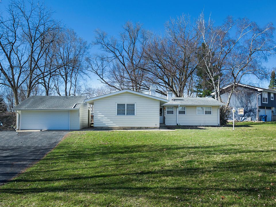 1st image of 3005 Green Meadow Ln