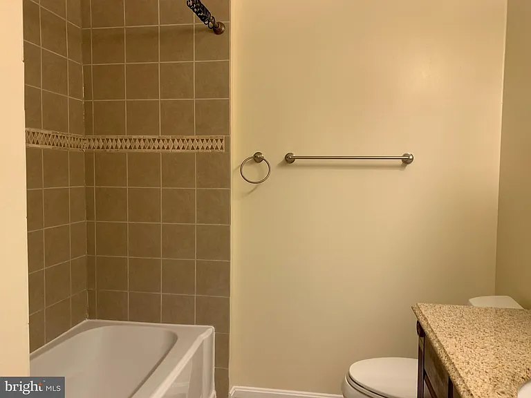 2125 Preston Square Ct — Photo 14