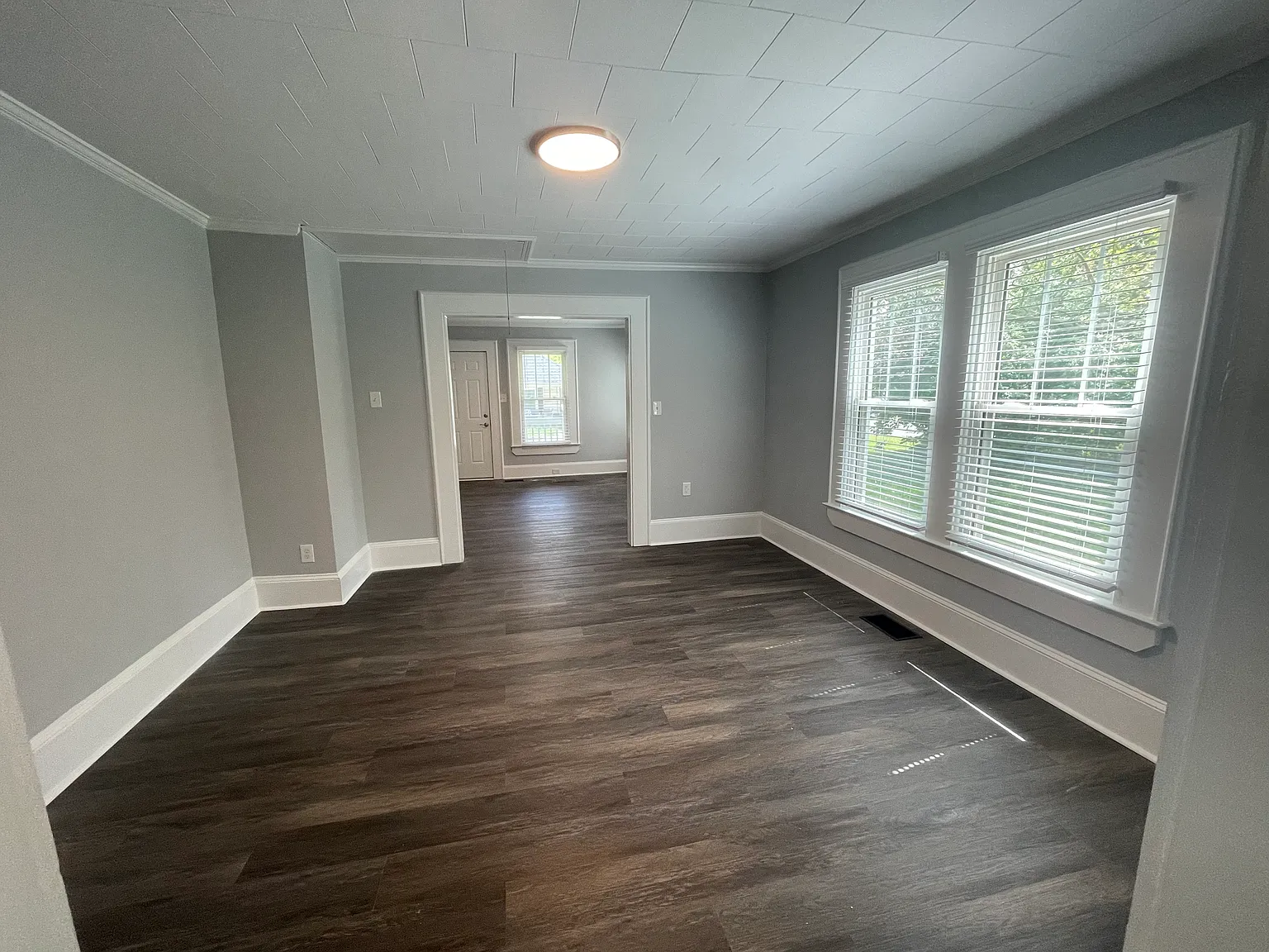 2 bed, 973 sqft, $1,750 — Photo 2
