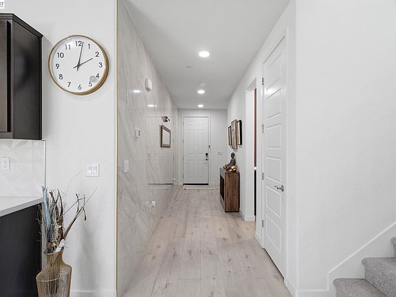 5th image of 5444 Hames Valley Ln