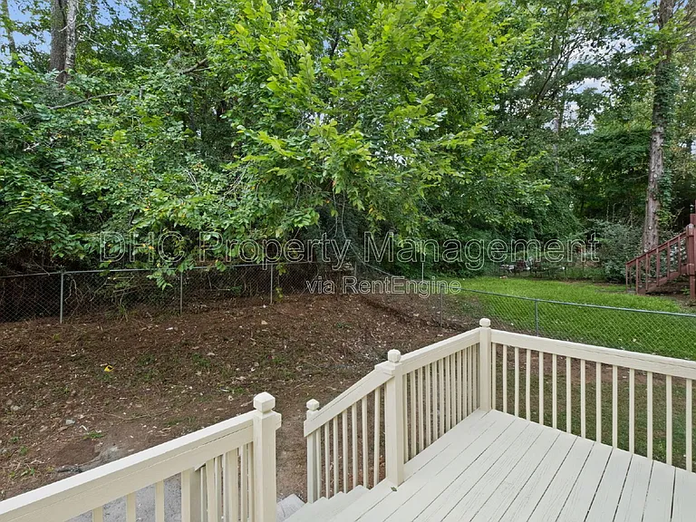 3510 Ashley Station Dr SW — Photo 28