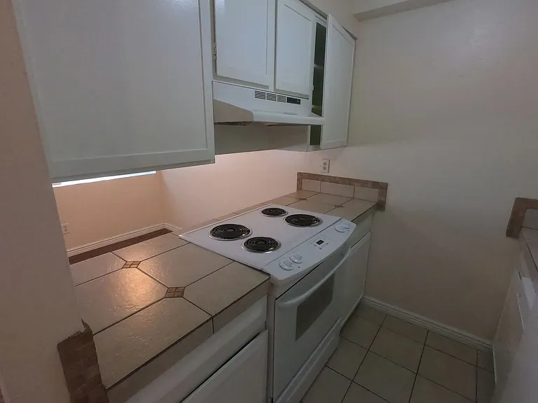 4955 Moorhead Ave #C — Photo 6