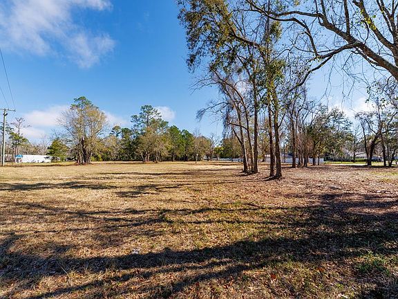 2nd image of 4696 Bemiss Rd