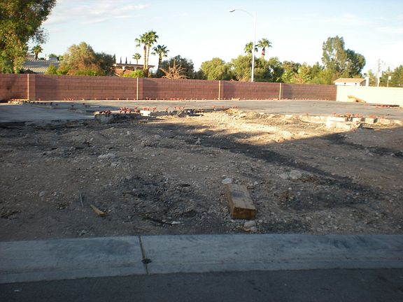 2nd image of 2910 Bella Kathryn Cir