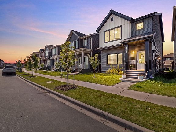 2nd image of 4023 Hawthorn Line SW