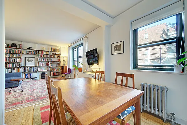 Sold by Akam Sales and Brokerage | media 6