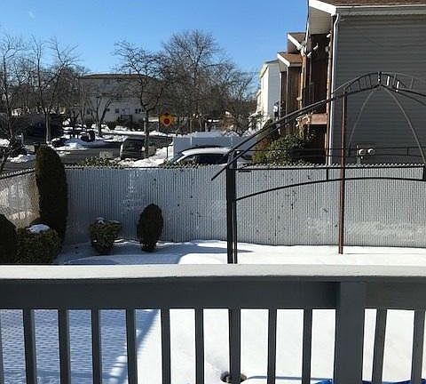 4th image of 144 Shotwell Ave