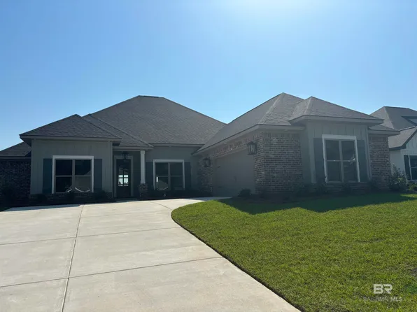 388 Garrison Blvd, Fairhope, AL 36532