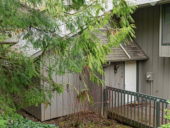 Front entrance to condo
