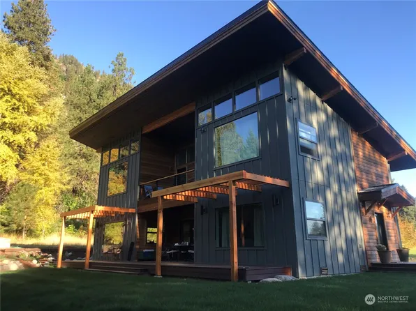 7664 Icicle Road, Leavenworth, WA 98826