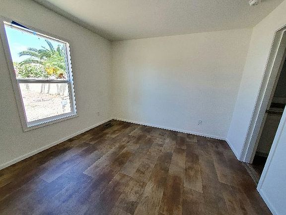 5th image of 825 N Lamb Blvd #44