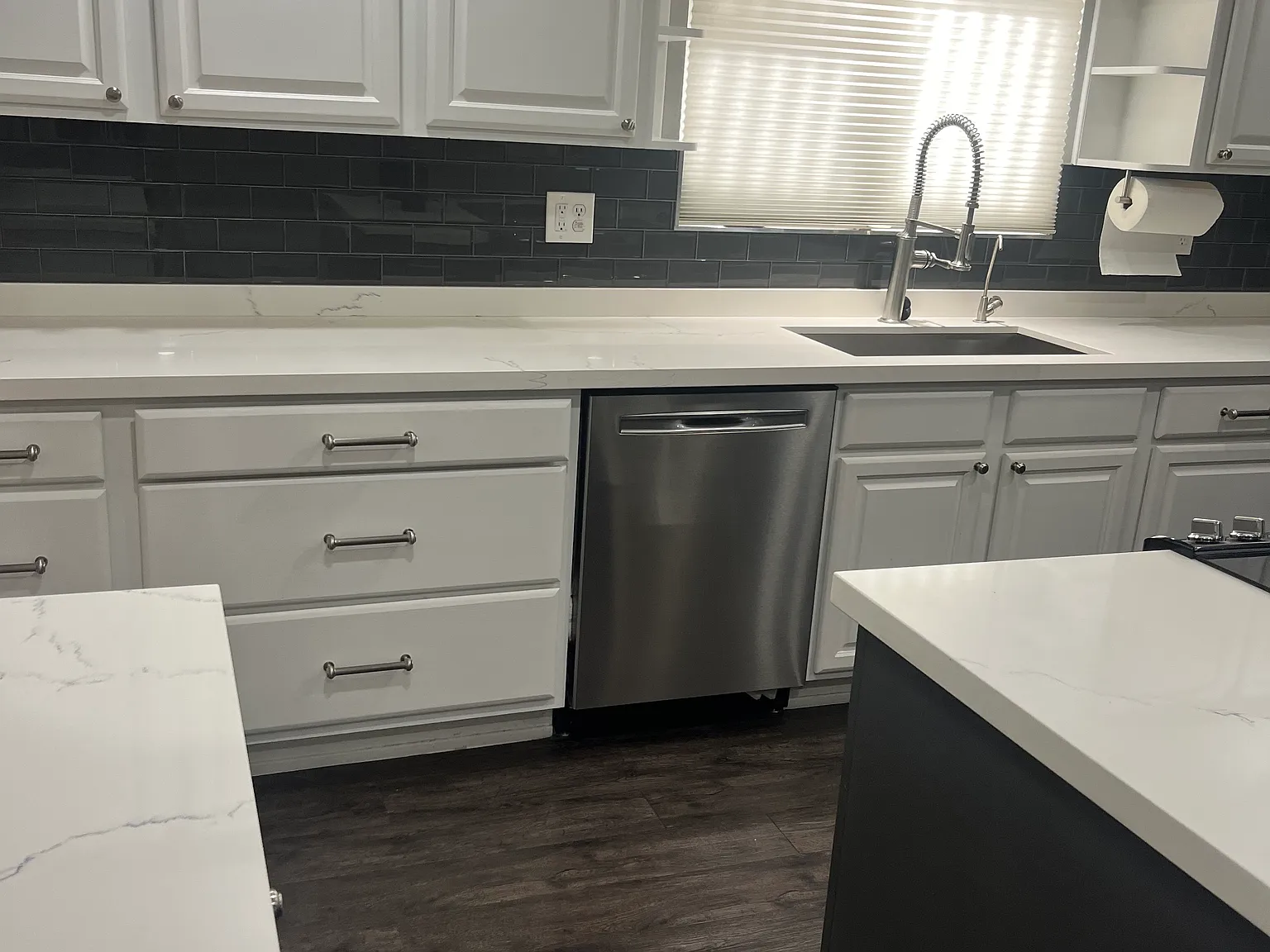 3 bed, 2278 sqft, $3,600 — Photo 4