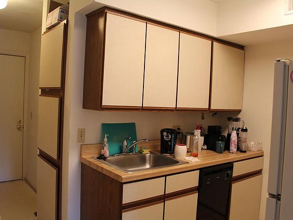 5th image of 509 Sunridge Dr #I