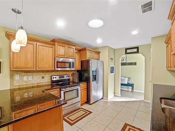 3rd image of 5627 Touro Dr