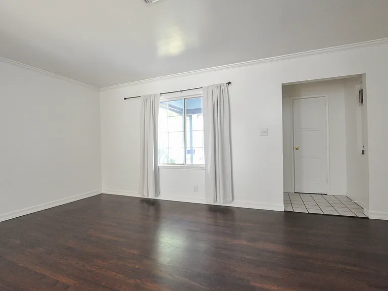 615 Lorena Ave — Photo 4