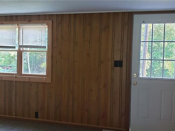 4th image of 6216 N Vine Valley Rd