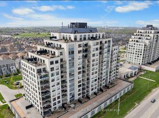 240 Villagewalk Blvd #211, London, ON N6G 0P6