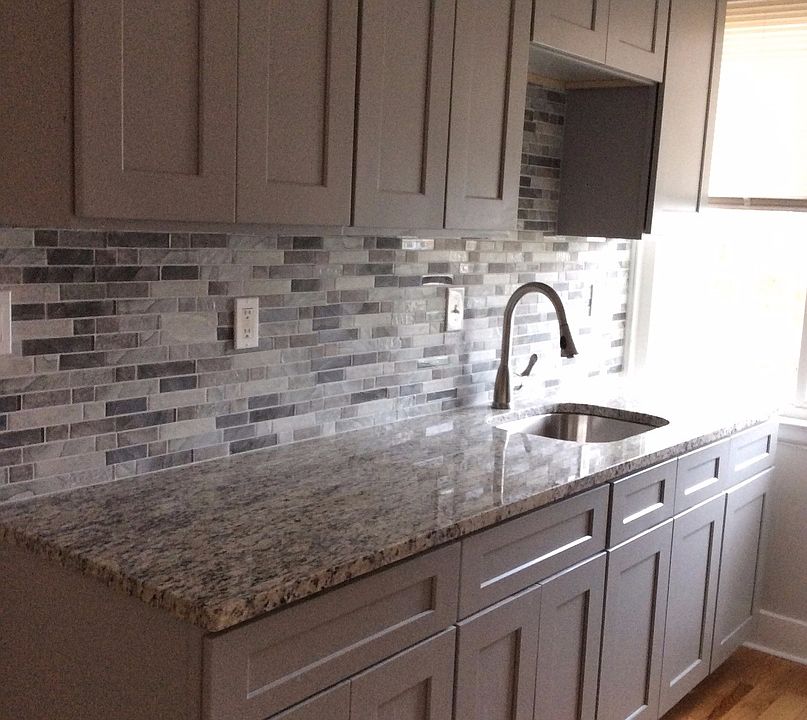 1st image of 138 Atwater St Floor 3