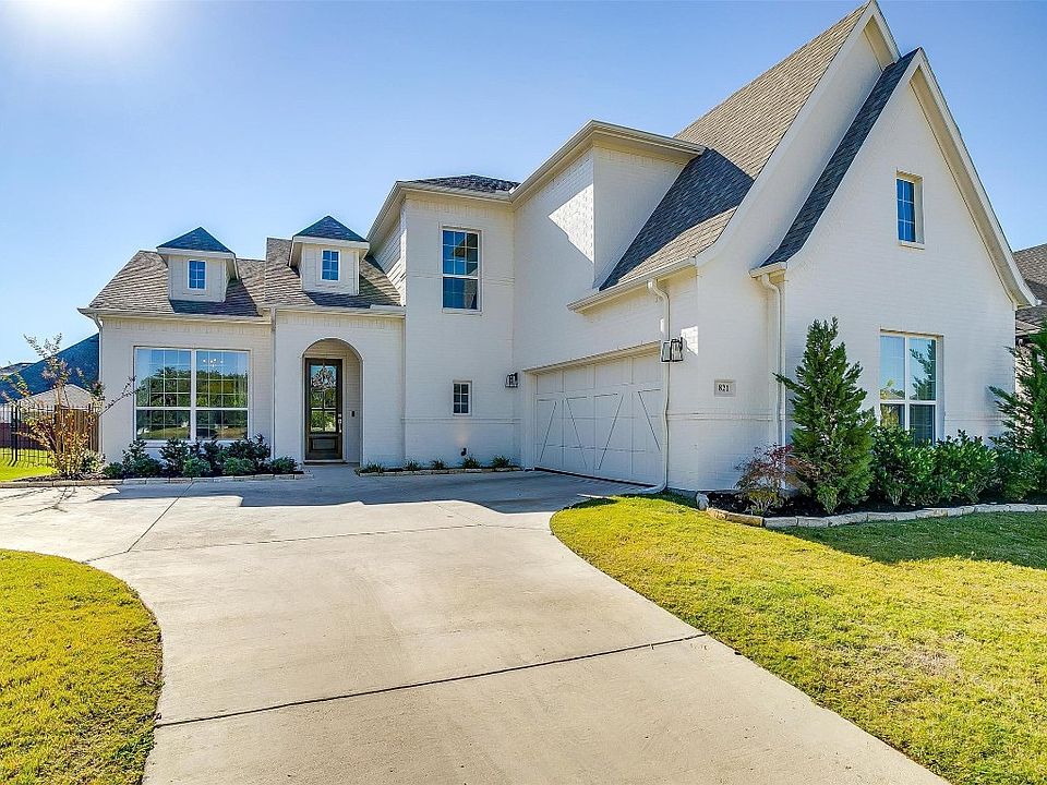 1st image of 821 Landmark Dr