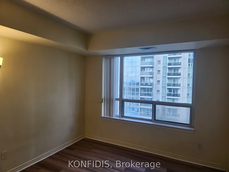 155 Beecroft Rd #2815 — Photo 4