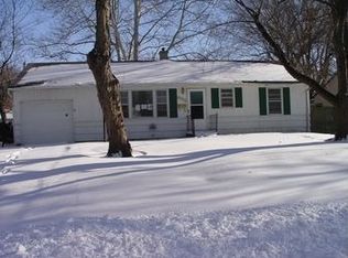 9005 E 72nd Ter, Raytown, MO 64133