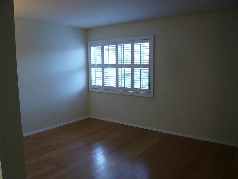 4404 Bond St #L — Photo 14