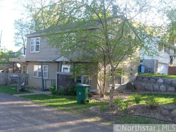 3815 Oak St, Brooklyn Center, MN 55429