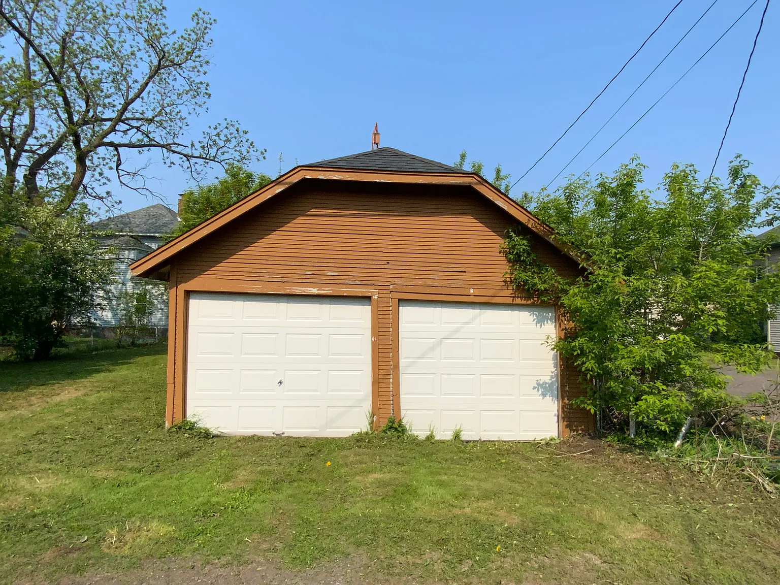 1410 John Avenue — Photo 3