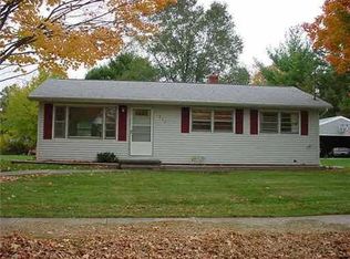 203 S Nelson St, Potterville, MI 48876