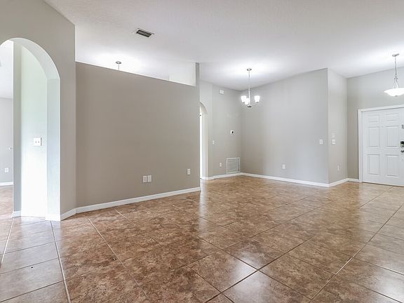 3rd image of 4307 Reynolds Oaks Pl