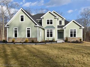25 Rock Way, East Greenwich, RI 02818