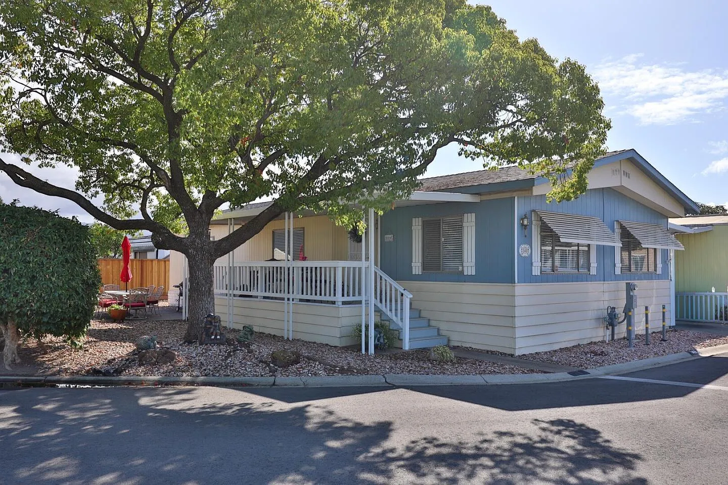 275 Burnett Ave Spc 148 photo 1