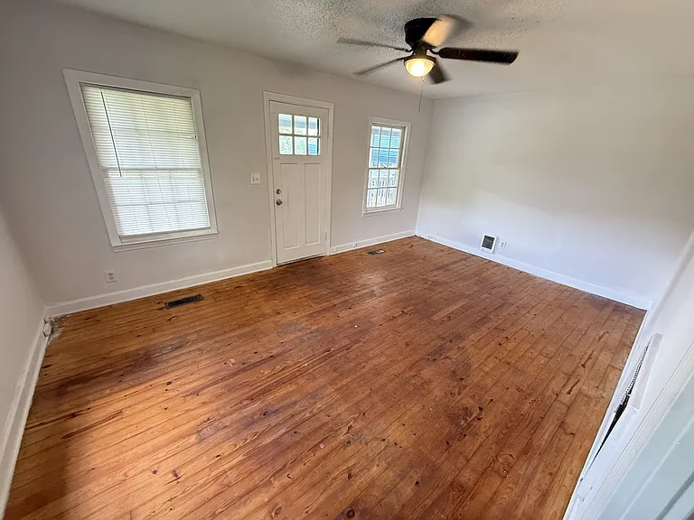 3322 Parker Ln #A — Photo 7
