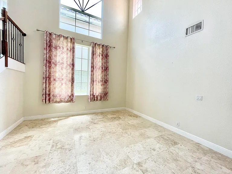 9656 Cobblestone Creek Dr — Photo 23