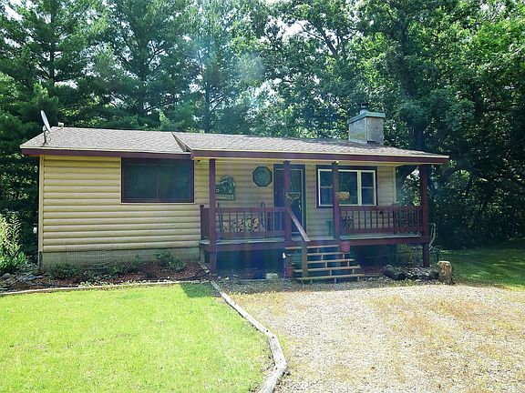 3rd image of 16 Chippewa Ct